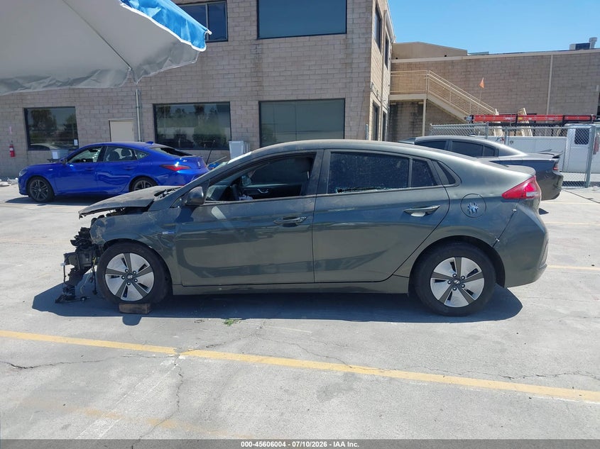 2020 Hyundai Ioniq Hybrid Blue VIN: KMHC65LC5LU227322 Lot: 45606004