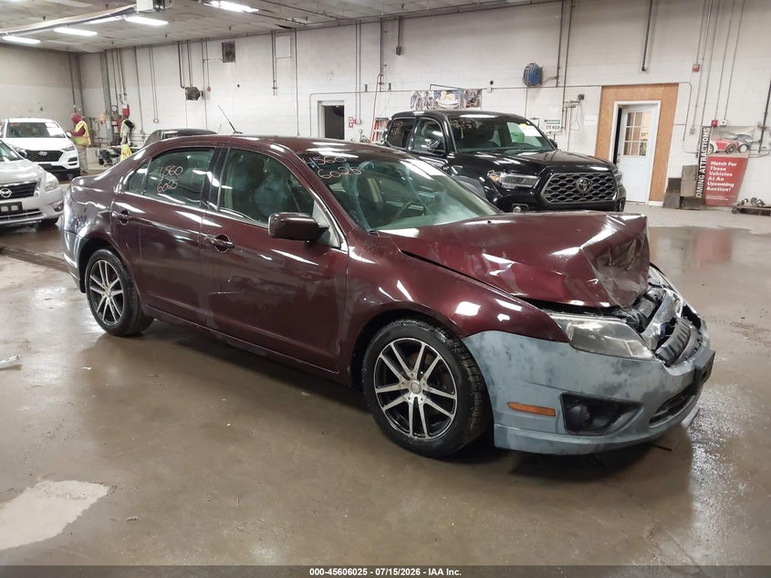 Vin: 3fahp0hgxbr304347, lot: 46104448, ford fusion se 2011 img_1
