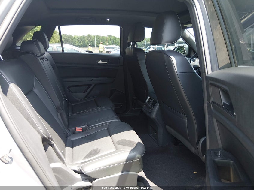 2020 Volkswagen Atlas Cross Sport 3.6L V6 Sel R-Line VIN: 1V2RE2CA6LC213609 Lot: 45606092
