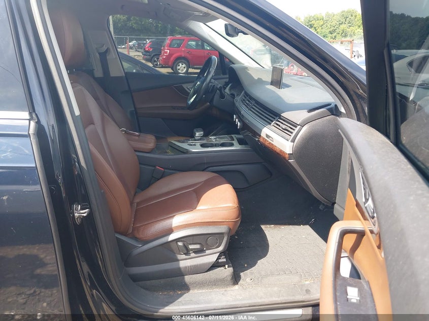 AUDI Q7 - zdjęcie 5