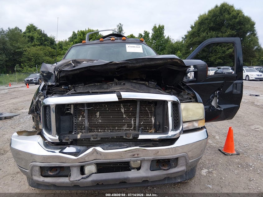 2003 Ford F-350 Lariat/Xl/Xlt VIN: 1FTWW33P93ED15602 Lot: 45606169