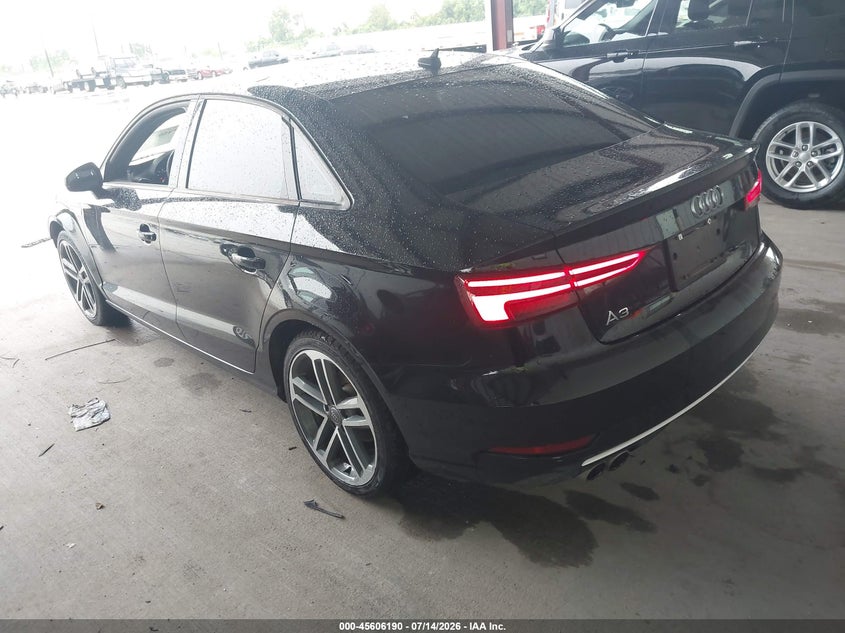 Vin: wauaugff3h1044140, lot: 46104613, audi a3 premium 20173