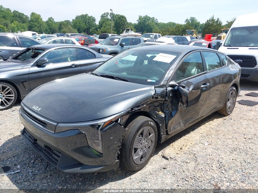 Vin: 3kpft4de7te348386, lot: 46104622, kia k4 lx 20262