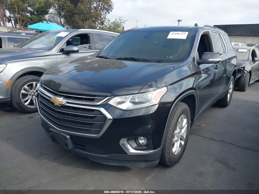 2021 Chevrolet Traverse Fwd Lt Cloth, Interior Burn, IAAI, VIN 1GNERGKW1MJ165732 — фото 2