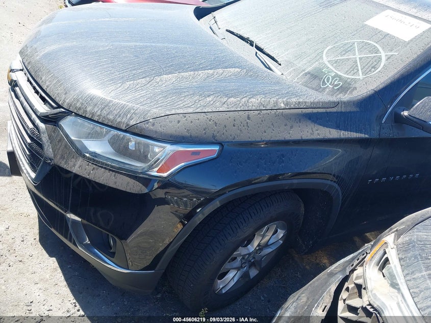 2021 CHEVROLET TRAVERSE auction photo 2