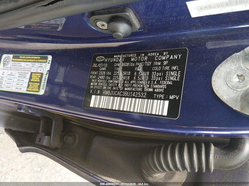 HYUNDAI TUCSON 2011 VIN KM8JUCAC3BU142532