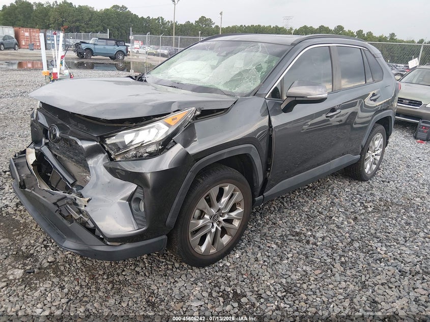 2019 Toyota RAV 4, Удар спереду, IAAI, VIN JTMA1RFV4KD027898 — фото 2