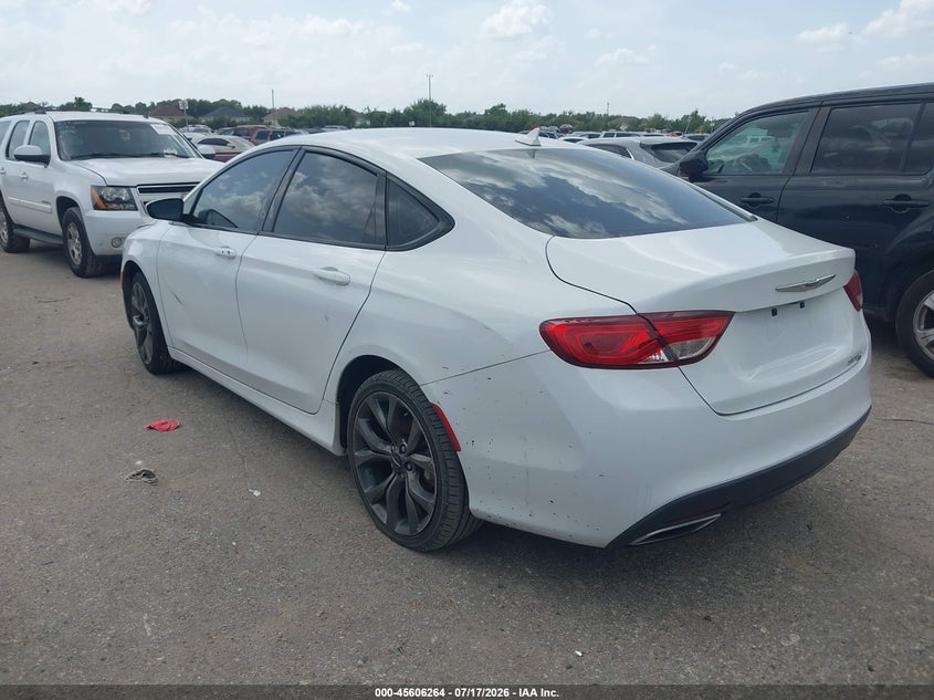 2015 CHRYSLER 200 auction photo 3