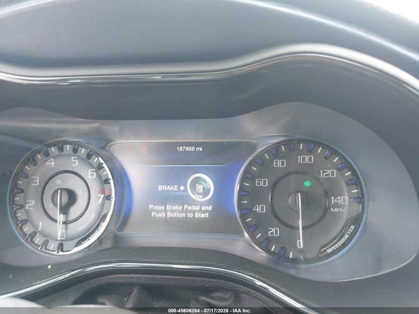 2015 CHRYSLER 200 auction photo 7