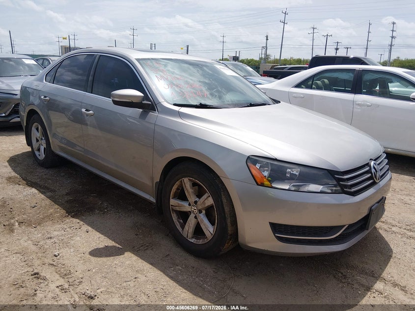2013 Volkswagen Passat