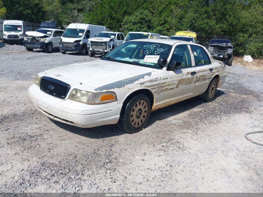2005 FORD CROWN VICTORIA auction photo 2