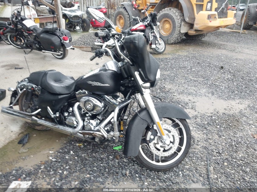 2011 Harley-davidson Flhx