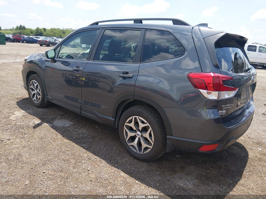 2020 SUBARU FORESTER auction photo 3