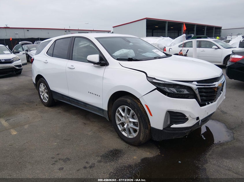 2024 CHEVROLET EQUINOX auction photo 1