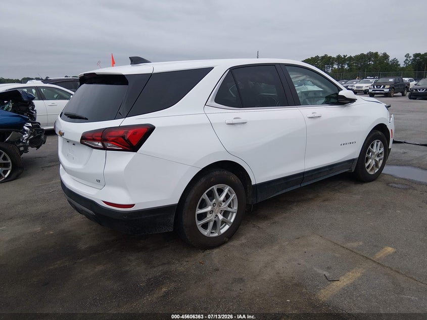 2024 CHEVROLET EQUINOX auction photo 4