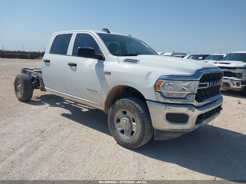 2022 Ram  Tradesman 4X4 8' Box