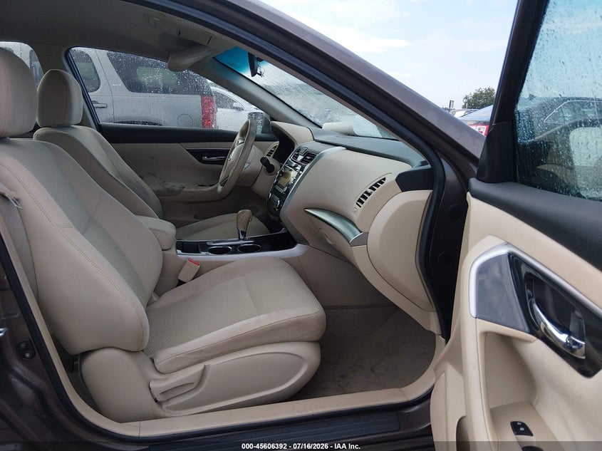 2014 NISSAN ALTIMA auction photo 5