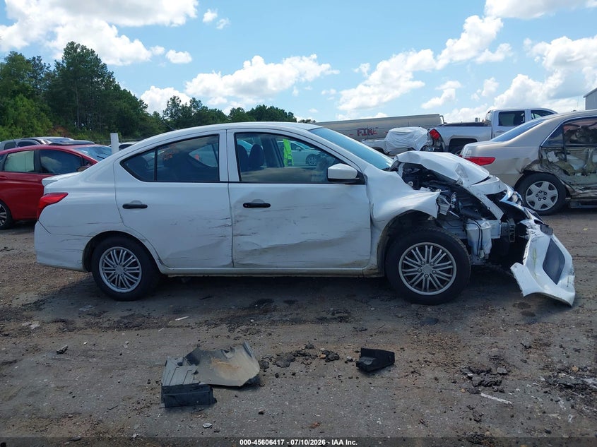 2018 Nissan Versa 1.6 S+ VIN: 3N1CN7AP5JL863872 Lot: 45606417