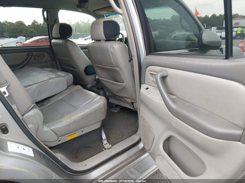 2004 Toyota Sequoia Sr5 V8 VIN: 5TDZT34A54S223298 Lot: 45606455