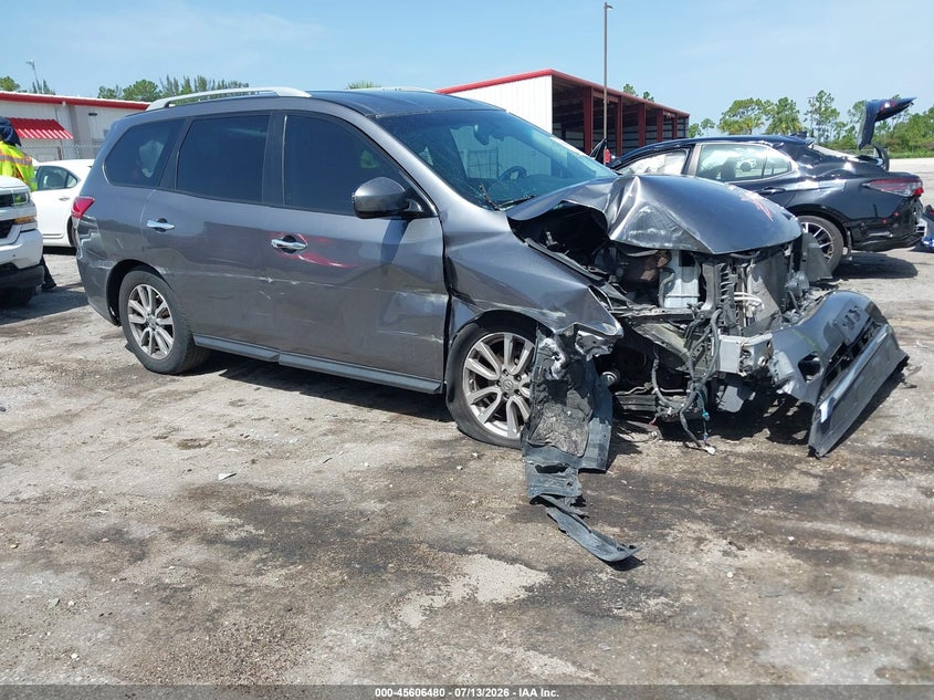 2016 Nissan Pathfinder
