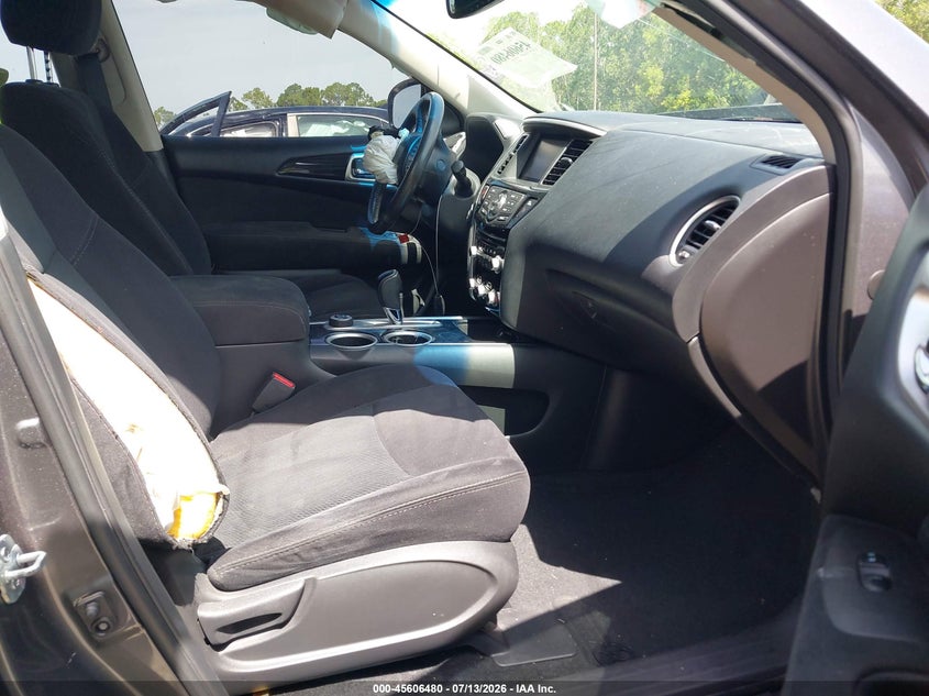 2016 NISSAN PATHFINDER auction photo 5