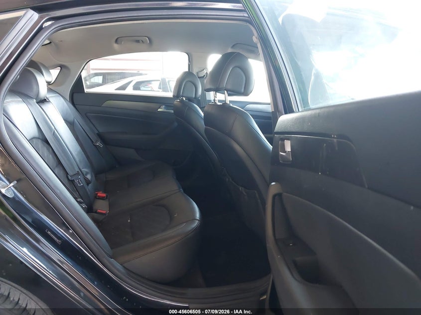 2016 HYUNDAI SONATA auction photo 8