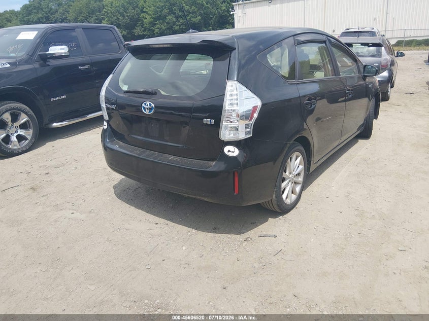 2012 TOYOTA PRIUS V auction photo 4