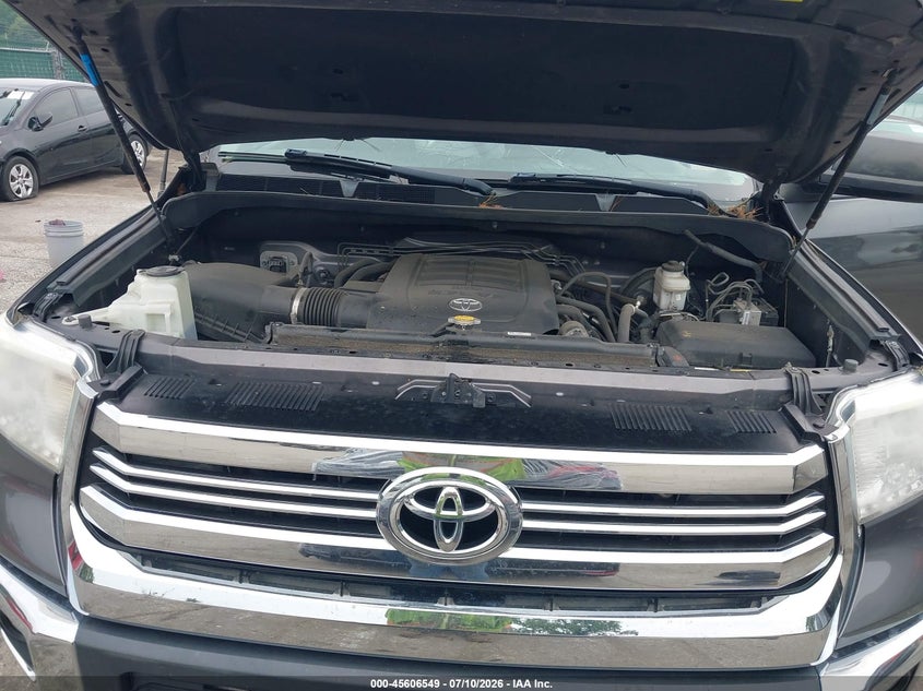 2017 Toyota Tundra Sr5 5.7L V8 VIN: 5TFDY5F10HX612354 Lot: 45606549