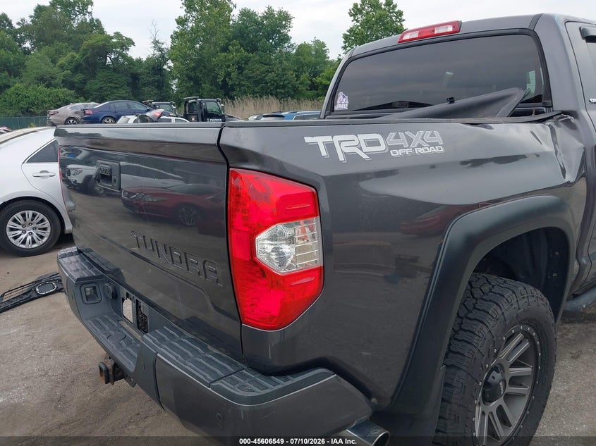 2017 Toyota Tundra Sr5 5.7L V8 VIN: 5TFDY5F10HX612354 Lot: 45606549