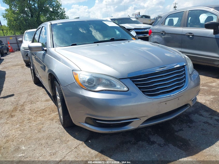 2014 CHRYSLER 200 auction photo 1