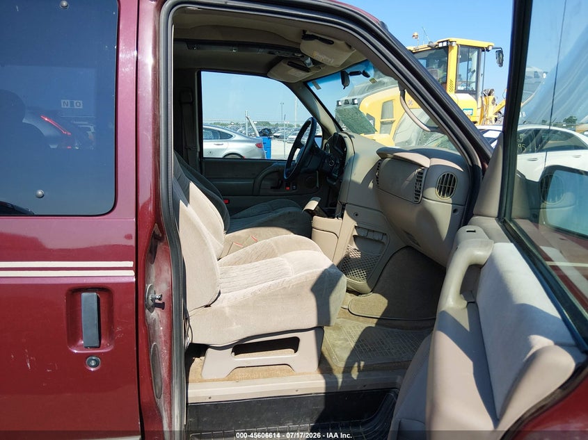 2003 CHEVROLET ASTRO PASSENGER auction photo 5