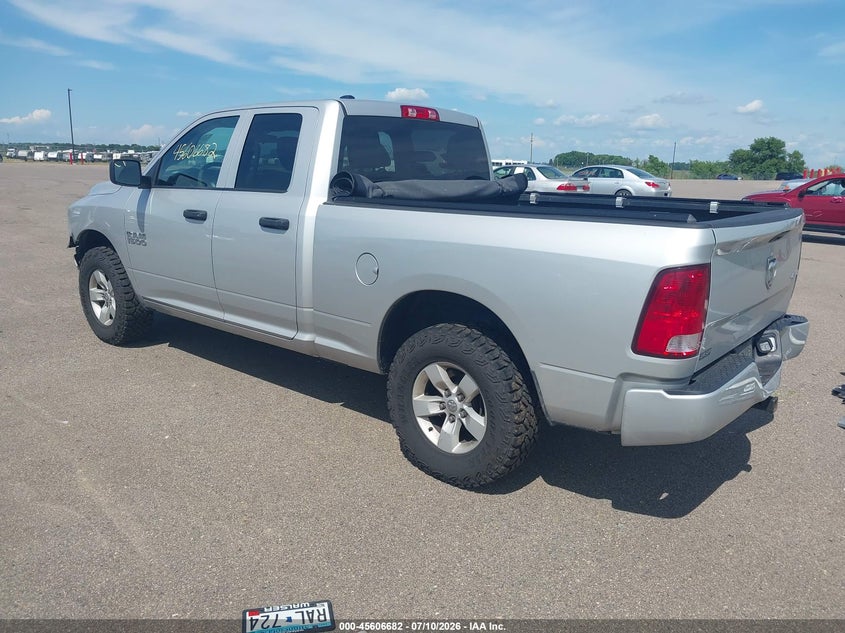 Vin: 1c6rr7fgxhs702666, lot: 46105105, ram 1500 express  4x4 6'4 box 20173