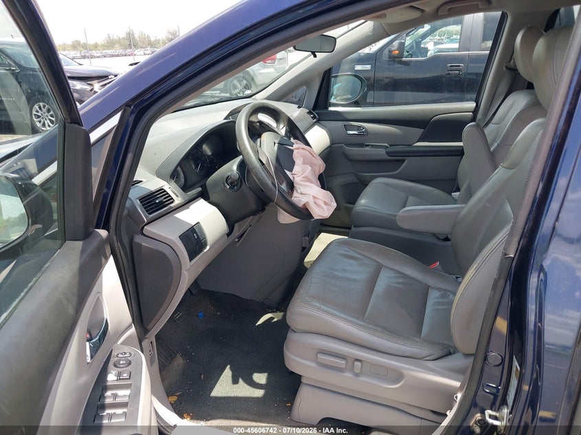 2016 HONDA ODYSSEY auction photo 5