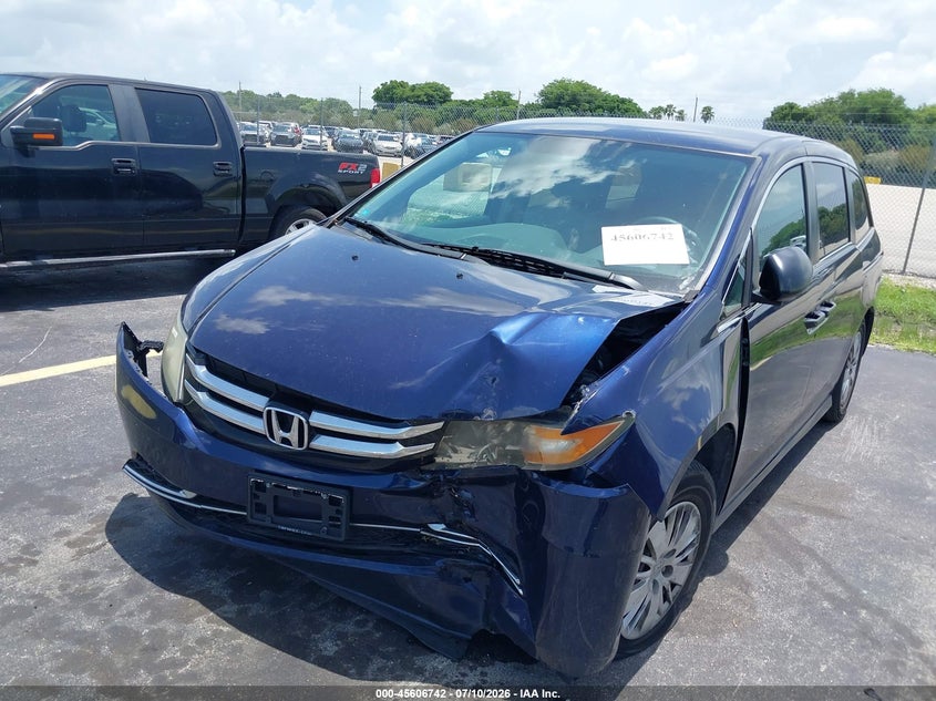 2016 HONDA ODYSSEY auction photo 6