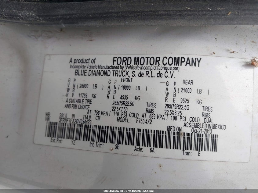 2013 FORD F-750 auction photo 8
