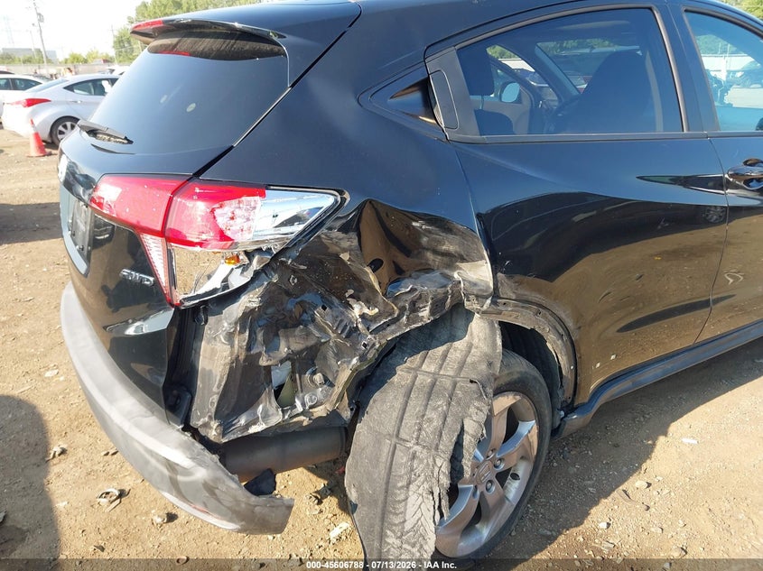 2017 HONDA HR-V EX — Photo 6