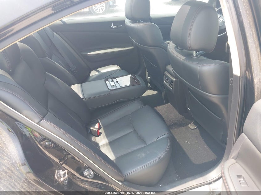2010 NISSAN MAXIMA auction photo 8