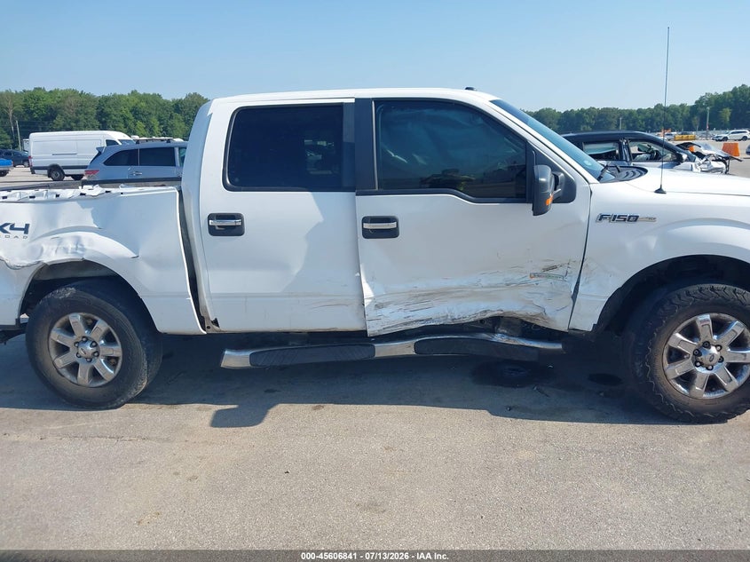 2013 FORD F-150 XLT · Фото 13
