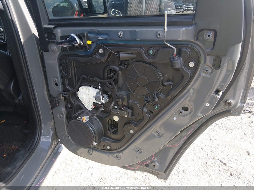 JEEP GRAND CHEROKEE 2021 VIN 1C4RJEAG1MC717797