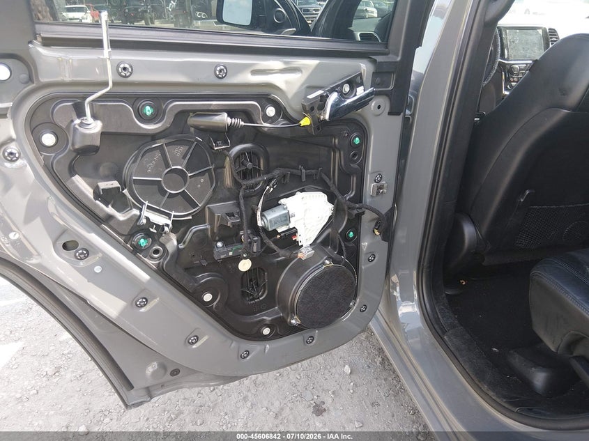 JEEP GRAND CHEROKEE 2021 VIN 1C4RJEAG1MC717797