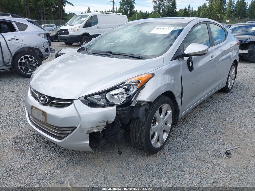 2013 Hyundai Elantra Limited, Левый бок, IAAI, VIN KMHDH4AE5DU748278 — фото 2