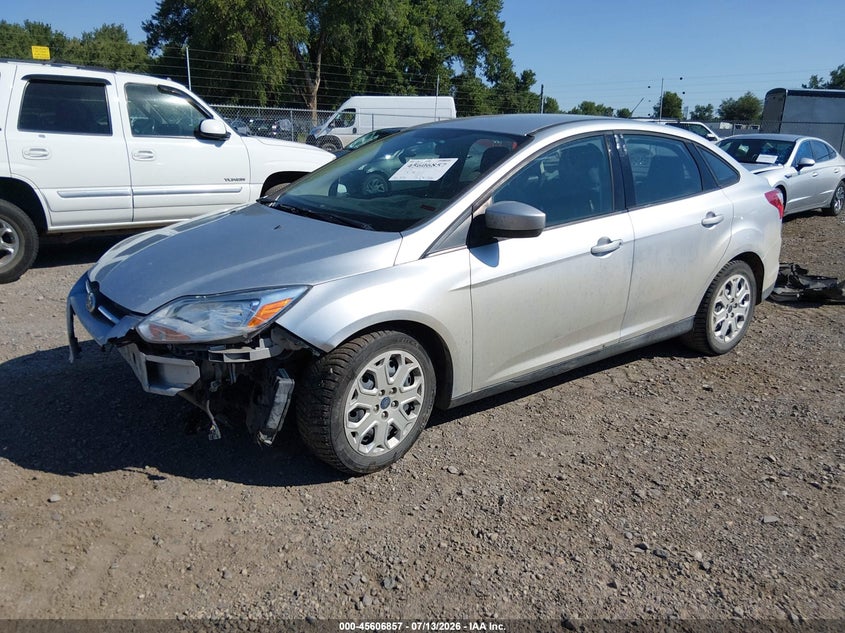 Vin: 1fahp3f28cl440405, lot: 46105280, ford focus se 20122