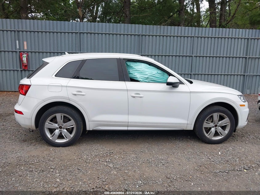 2018 Audi Q5 2.0T Premium/2.0T Tech Premium VIN: WA1BNAFY9J2240838 Lot: 45606904