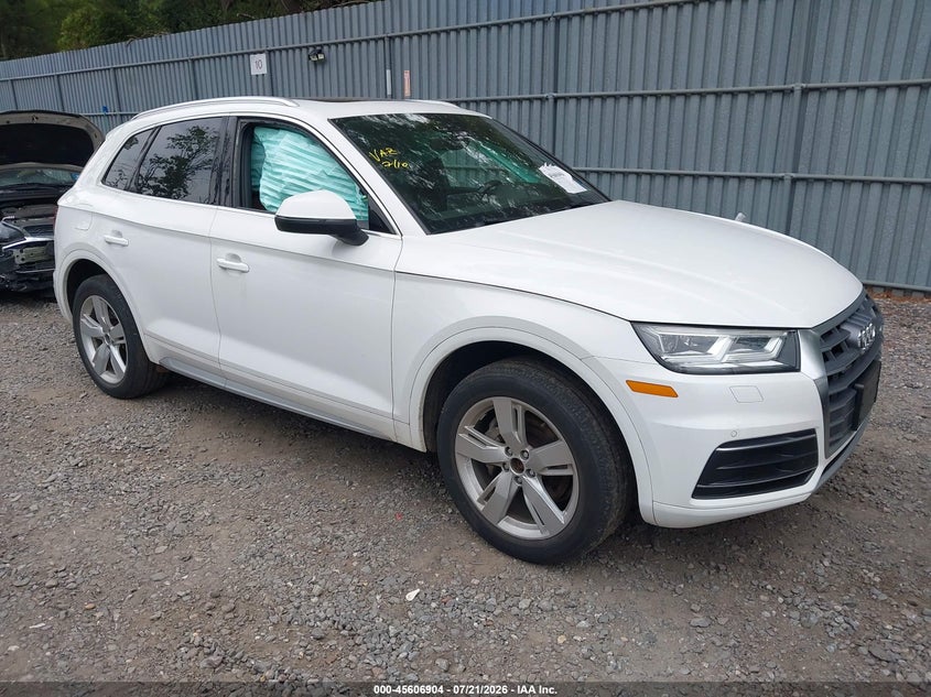 Vin: wa1bnafy9j2240838, lot: 46105327, audi q5 2.0t premium/2.0t tech premium 2018 img_1