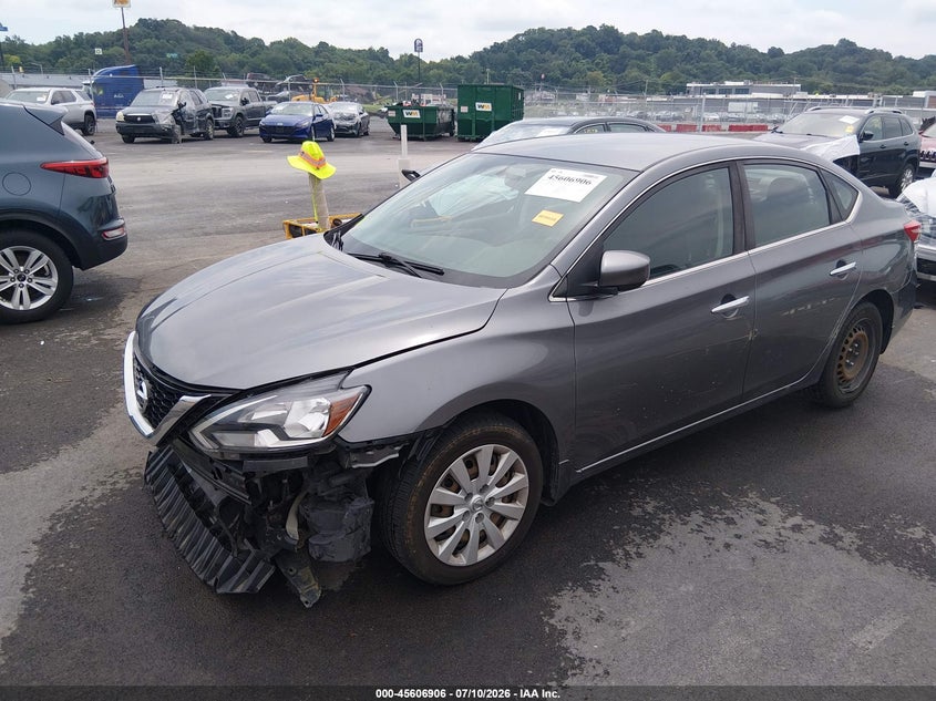2017 Nissan Sentra, Удар спереду, IAAI, VIN 3N1AB7AP0HY381310 — фото 2