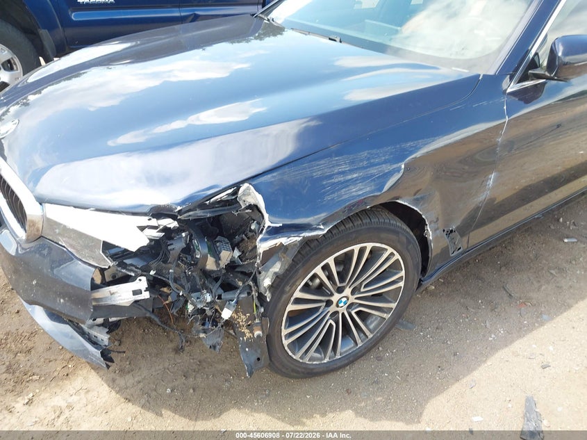 2018 BMW 540I auction photo 6