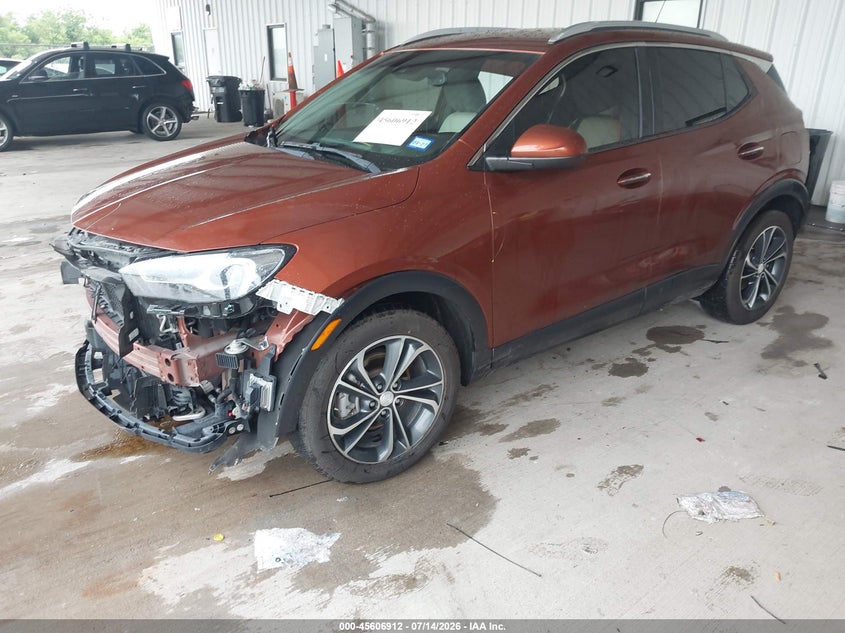 Vin: kl4mmfsl0lb103826, lot: 46105335, buick encore gx fwd essence 20202