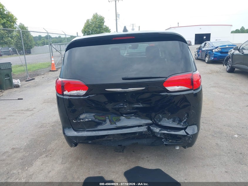 2022 CHRYSLER VOYAGER auction photo 6