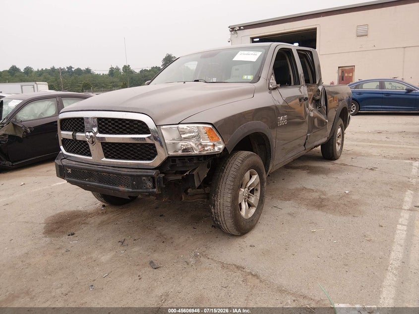 Vin: 1c6rr7fp5ds583452, lot: 46105369, ram 1500 st 20132