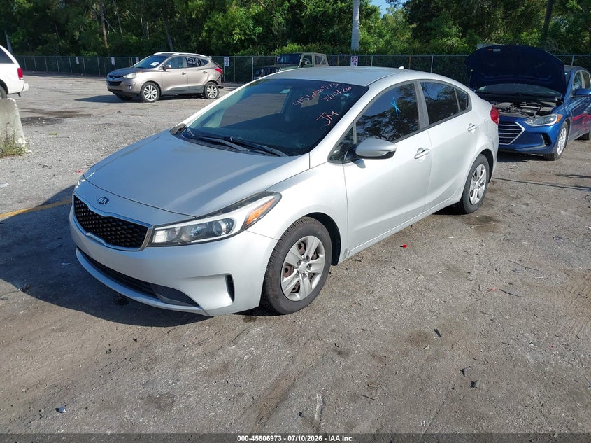 2017 Kia Forte Lx 3KPFK4A77HE094470 photo 1